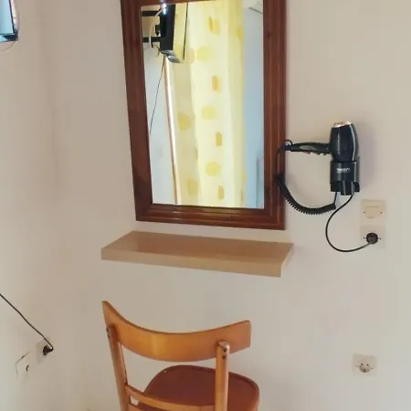 Hector's Alykanas (Zakynthos)