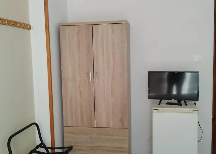 Hector's Апарт-отель Аликанас